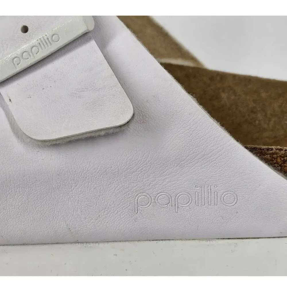 PAPILLIO BY BIRKENSTOCK UNISEX VEGAN WHITE BUCKLE SANDALS – SIZE 41 / L10 M8
